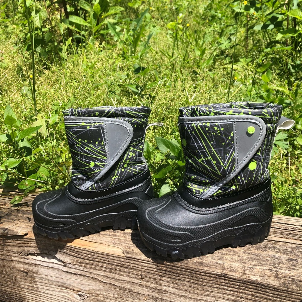 Toddler Sz 7 Light up sole rain boots